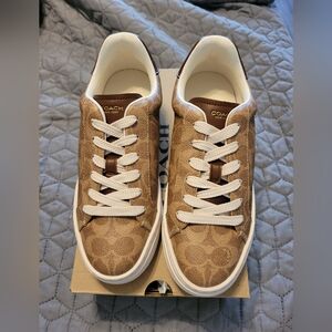 Coach Hi Line Sneakers In Signature Canvas NWT